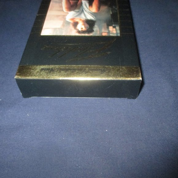 Flashdance (VHS, 1986, Paramount) 75th Anniversary Edition Jennifer Beals - Picture 6 of 10